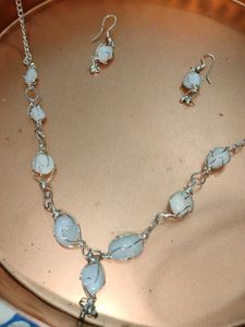 Necklace,Earring And bracelet Set.