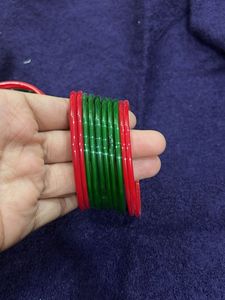 Red and Green Bangle Set