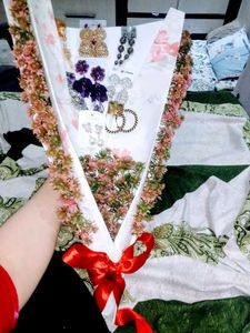Girls' Earing Bouque 🌷
