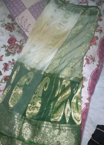 Green And Beige Saari