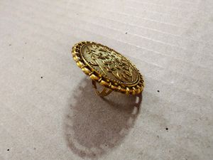 Vintage Floral Statement Ring