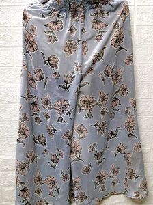 Floral Print palazzo , Camisole &amp; Slips