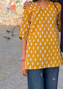 Leaf Print Mustard Top