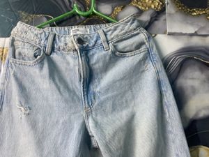 Light Wash Distressed Jeans