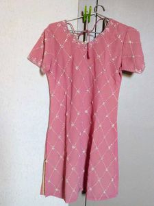 Pink Embroidered kurti set