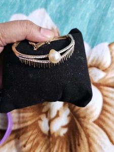 Pearl & Rhinestone Bangle Bracelet