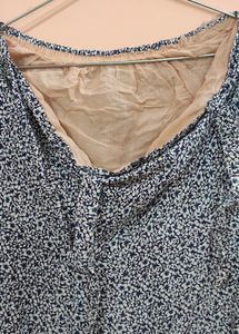 Blue 💙 Printed Skirt With Elastic And Adjustable