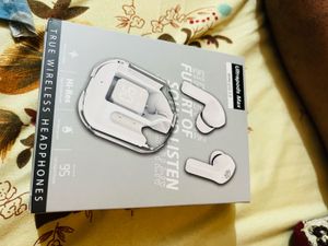 Ultrapods Max Wireless S53 New With Tag