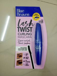 Vibrant Blue Mascara