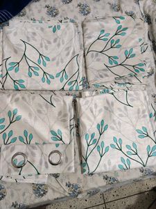 4 Floral Print Curtains Of 7 Feet