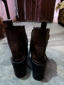 Brown Boots these are used