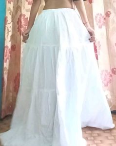 New skirt ✨plain White