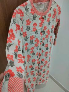 Floral Kurti 🧡🌺