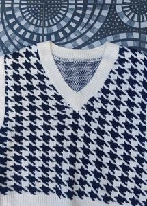 Houndstooth Knit Vest