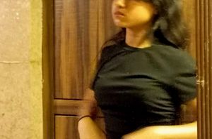 URBANIC BLACK OVAL BACK CROP TOP