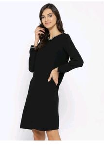 Black Formal Midi Dress With 2 Side Pockets