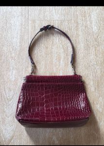 Preloved Amore Pacific Shoulder Bag