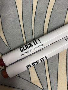 Zudio Lip Crayons (Set of 2)