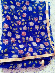 Blue Floral Printed Saree 2
