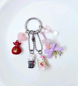 Hello Kitty Wedding Keychain