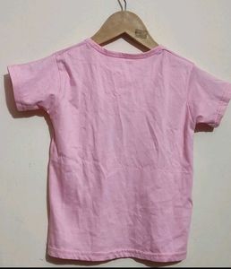 Pink T-shirt For 4- 5 Year Girl