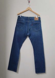 Levis Men 513 Regular Fit Jeans