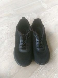 Black Sport Sneakers