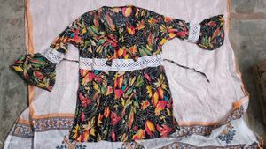 6 Kurtiz Combo (SALE OFFER HURRY UP)