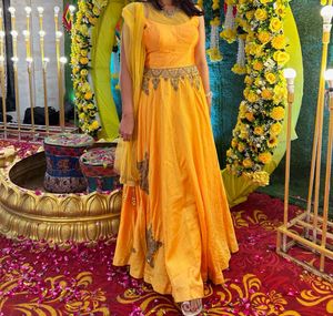 Elegant Yellow Ethnic Gown
