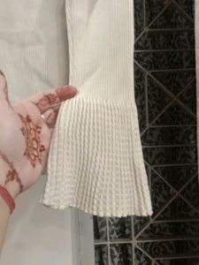 Women Woolen Top M, size I