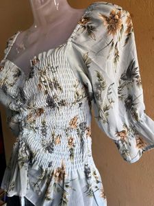 Floral Print Top🎀