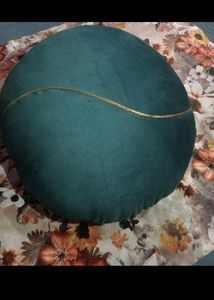 Circle Cushion