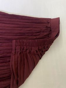Pleated Maroon Skirt Waist 28-30