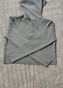 SMALL WOOLEN CROP TOPS