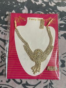 Rhinestone Necklace &amp; Earring Set