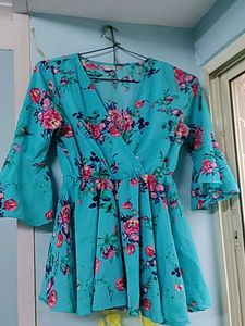 floral blue peplum top