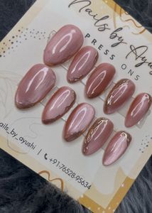 Presson Nails