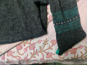 Woolen Kurta With Embroidrery (40)