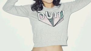 H&amp;M Duh Crop Sweater