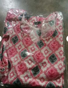 Pink 🩷 short Kurti Women