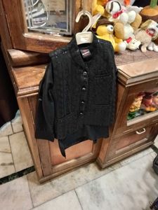 Boys&#39; Black Sequin Vest Set