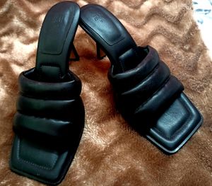 H&amp;M Women Heel