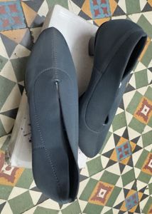 Elegant Blue Comfort Heels