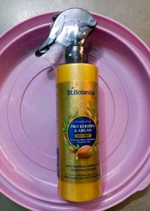 St.Botanica Hair Spray