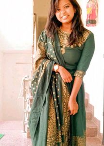 Elegant Green Printed Kurta Set