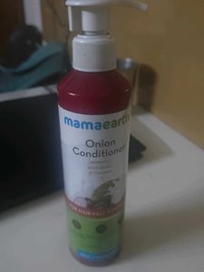 Mamaearth Onion Shampoo Conditioner
