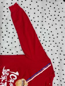Red Graphic Print Sweatshirt (loose fit fashion)