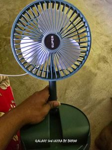 Portable Desktop Fan Without Battery.