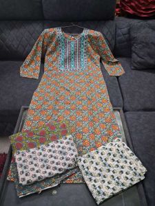 Floral Kurta Set L size