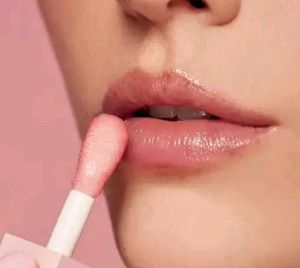 Pink Globe Lip Gloss